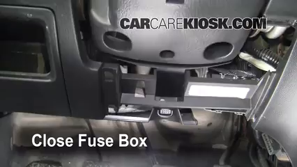 Interior Fuse Box Location: 2001-2005 Honda Civic - 2003 ... honda ep3 fuse box 